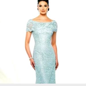 Ivonne D 215D03 Dress Size 16